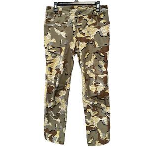 Kuiu Womens Attack Pants Size 10 Valo Pattern Camo Hunting Primeflex DWR Makspec